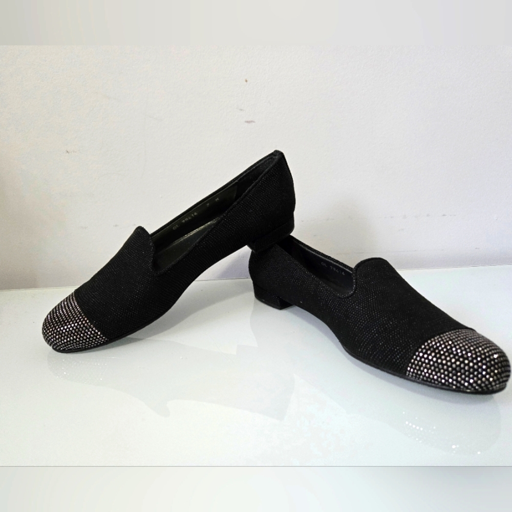 STUART WEITZMAN NEW Black Loafers with Studded Toe. Size 7